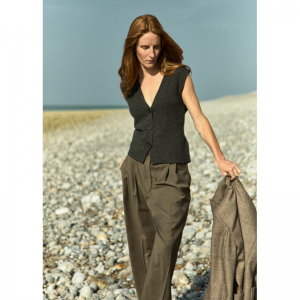 Yak merino sleevless vest charcoals