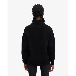 Merino wool turtleneck deep black